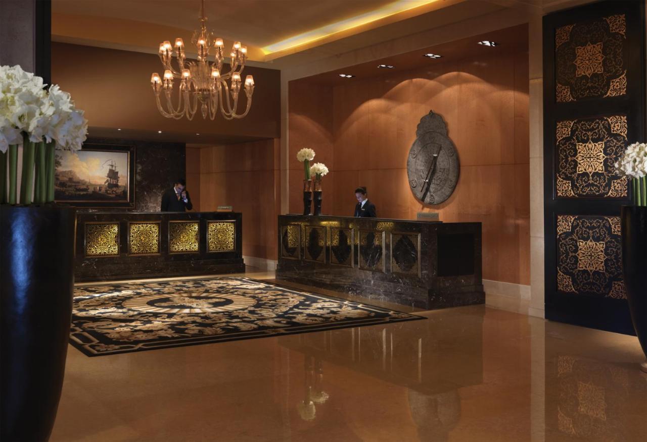 Four Seasons Hotel Beirut Exterior photo